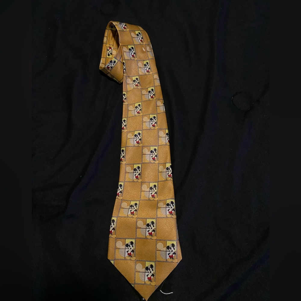 Disney Mickey Mouse Tie